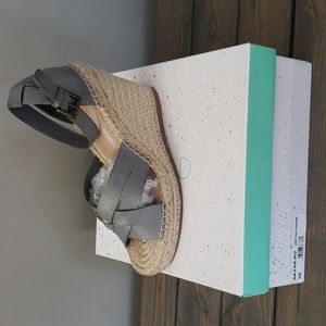 Abound Gray Wedge Sandals